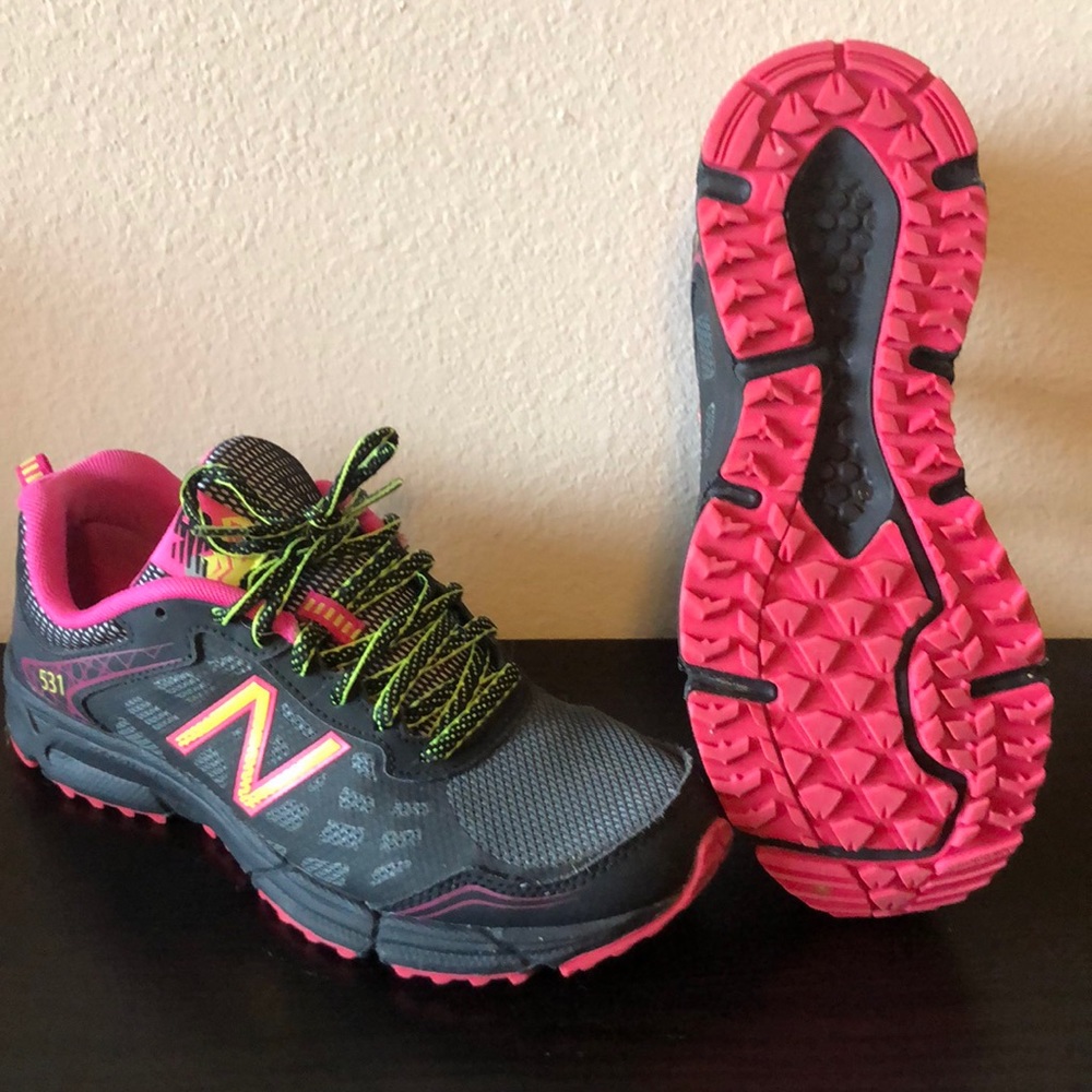 New Balance Tennis shoes